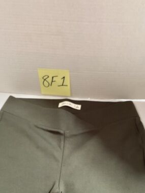 Active USA Olive Green Stretch leggings